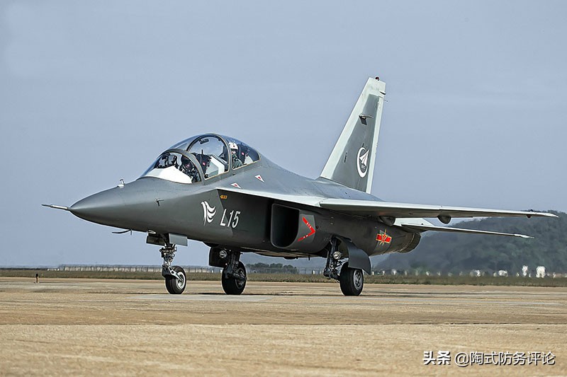 ���սʤ��������ӡ����ǰ����Ӯ���������Ǿ��꣬���һͷ��ˮ