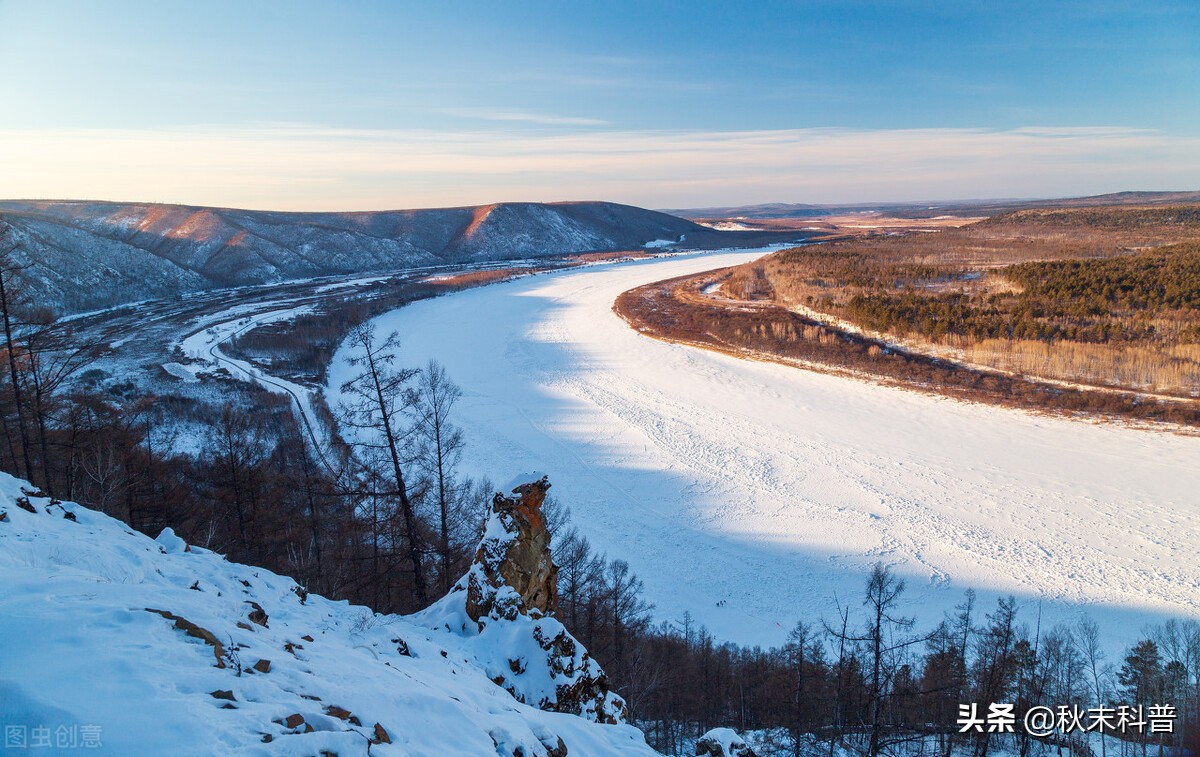 黑龙江位于亚洲东北部,它流经蒙古,中国和俄罗斯的亚洲河流,俄罗斯和