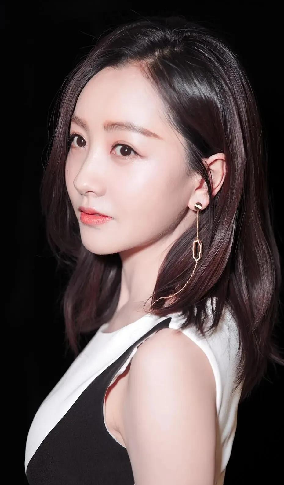 内地女星—杨蓉