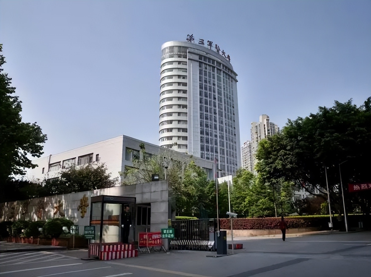 “有军籍”和“无军籍”有啥区别，上大学后才明白，差距一目了然