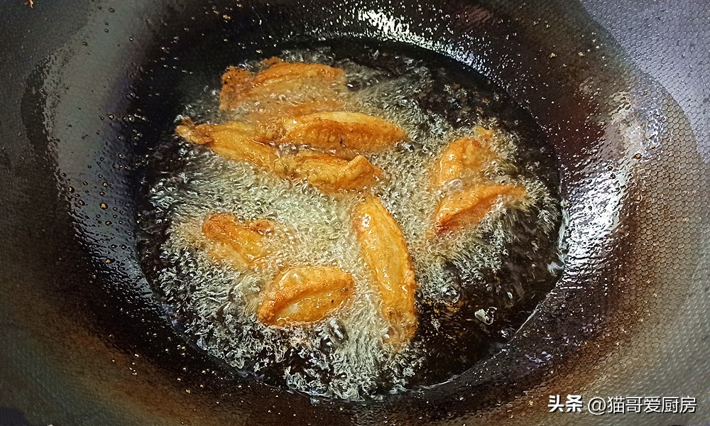 图片[9]-【香辣鸡翅】做法步骤图 外酥里嫩 充满烧烤味道真香-起舞食谱网