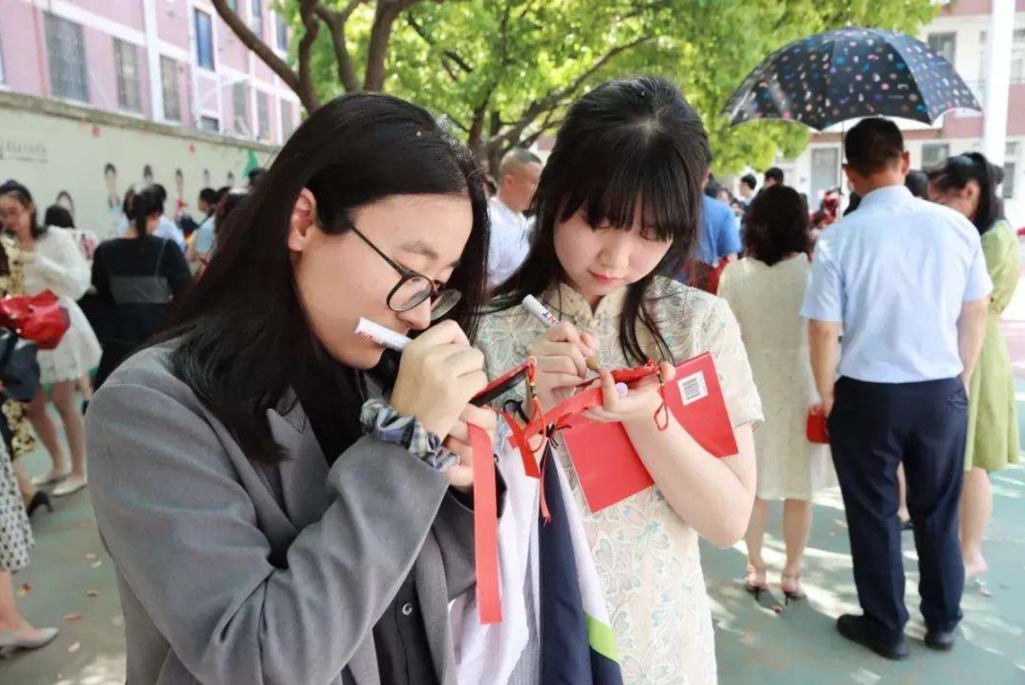 高考“无声考场”规定有调整，学生不能戴有框眼镜？要提前了解