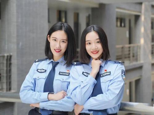 江苏某大学，明明是二本为何提档线比一本还高，就业率说出了答案