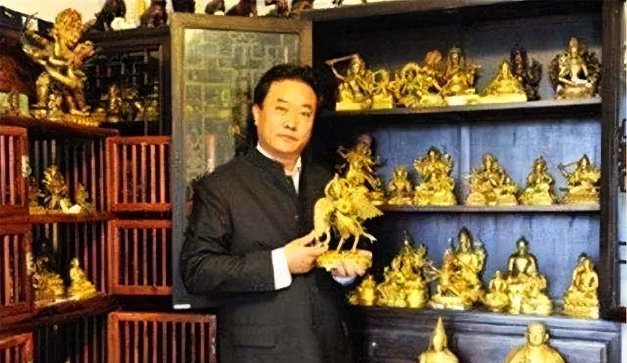 1993年,莆田收藏家2000万买下1吨重沉香龙床,14年后价值20亿