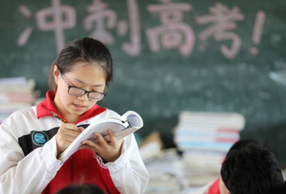 高考又要有变化，或要取消“一二三本”，2022高考生可要早做准备