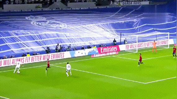 卡里乌斯本泽马（人们都在变老，为何本泽马却在“逆生长”？）