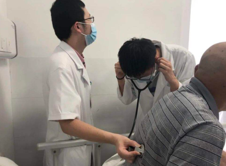 医学类专业“就业前景”排名，护理学热度下降，中医有望完成逆袭