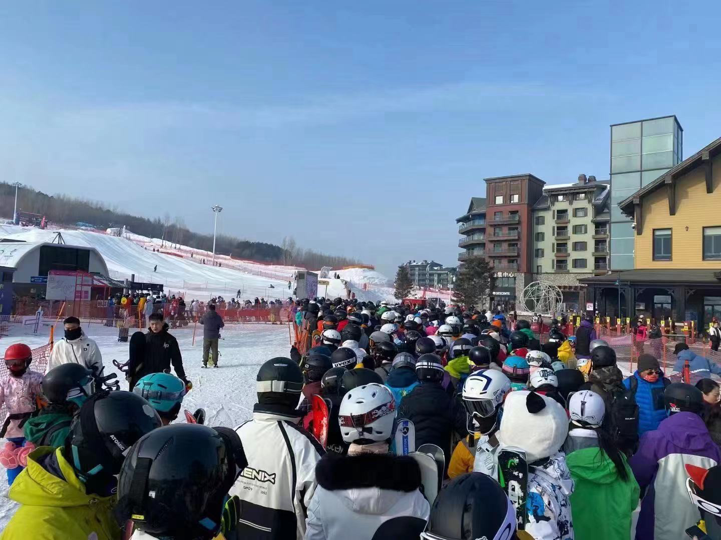 冬奥“火”多旺？谷爱凌代言过的雪服品牌去年“躺赚”