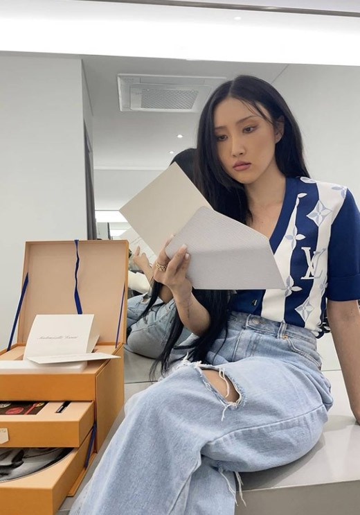 mamamoo华莎舞蹈事件引发争议:性感与道德之间的界限