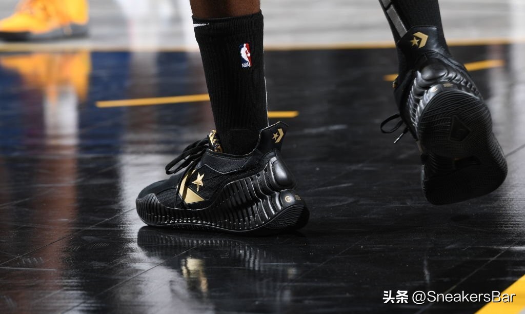 nba球星都帶哪些表（每日NBA球星上腳球鞋「11月12日」）