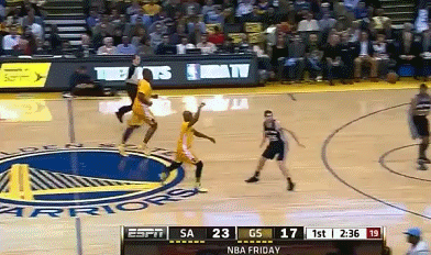 nba移動擋拆犯規嗎（勇士這一套戰術，強到被聯盟禁止？）