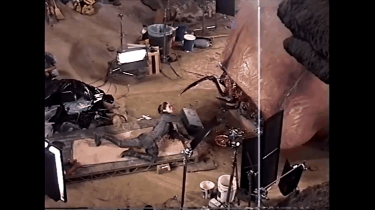 罕见好莱坞大片幕后：不用电脑特效，也能做出吊炸天的效果