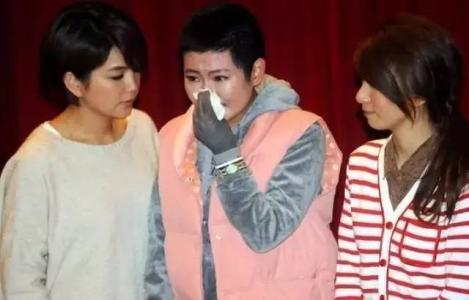 ����ӵ�����㷢�����⣬��λ������Ա׹���������ڷ�����������