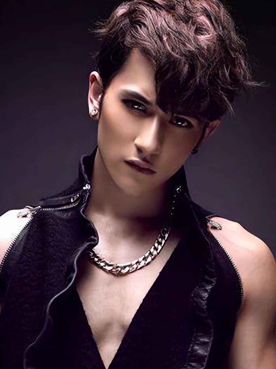 流产,破相,抑郁,这几件娱乐圈家暴事件,每一件都令人唏嘘