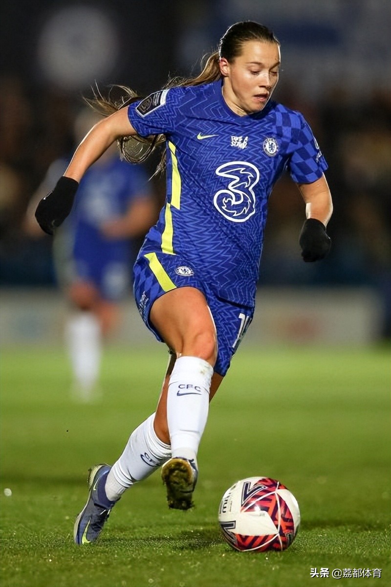 女足世界杯姬(当今世界上最好的50名女足球运动员)