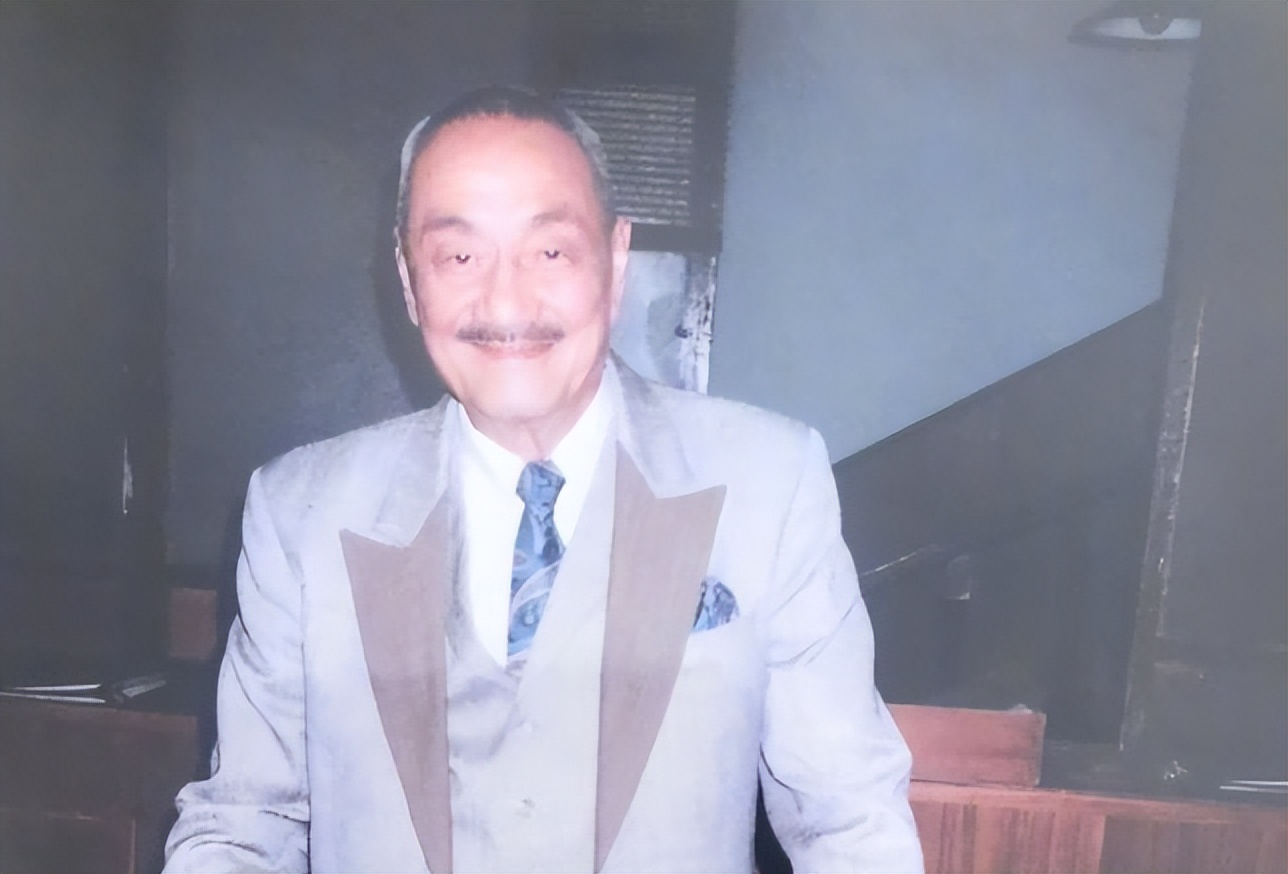 《难忘今宵》词作家乔羽去世，6月没结束，已有19位老艺术家离世