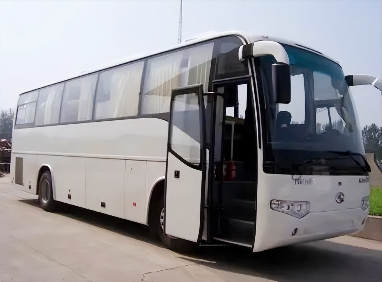 儿子被拐福建27年成为大帅哥，面对生母，他却质疑亲子鉴定是假的