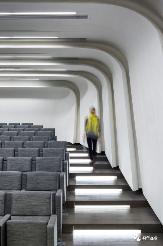 「冠华商业 · 建筑大观系列」香港理工大学 · 赛马会创新楼