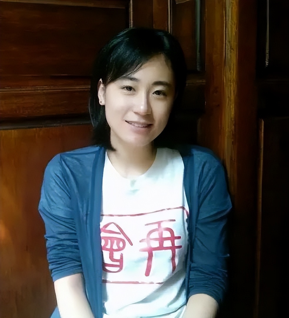 好书推荐｜张莹：《行走中的阅读：城市慢行记》