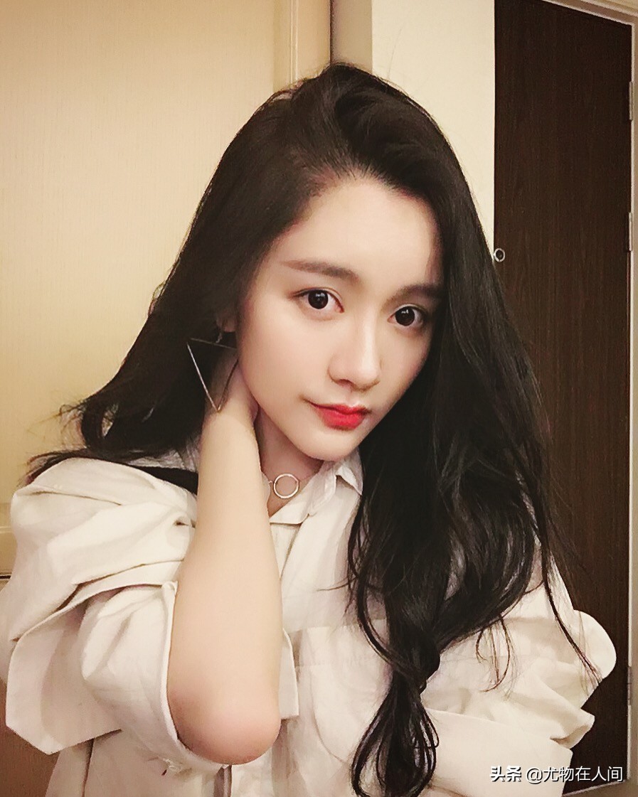 大中华尤物志51：闫笑，花样滑冰转型演员的颜值天花板