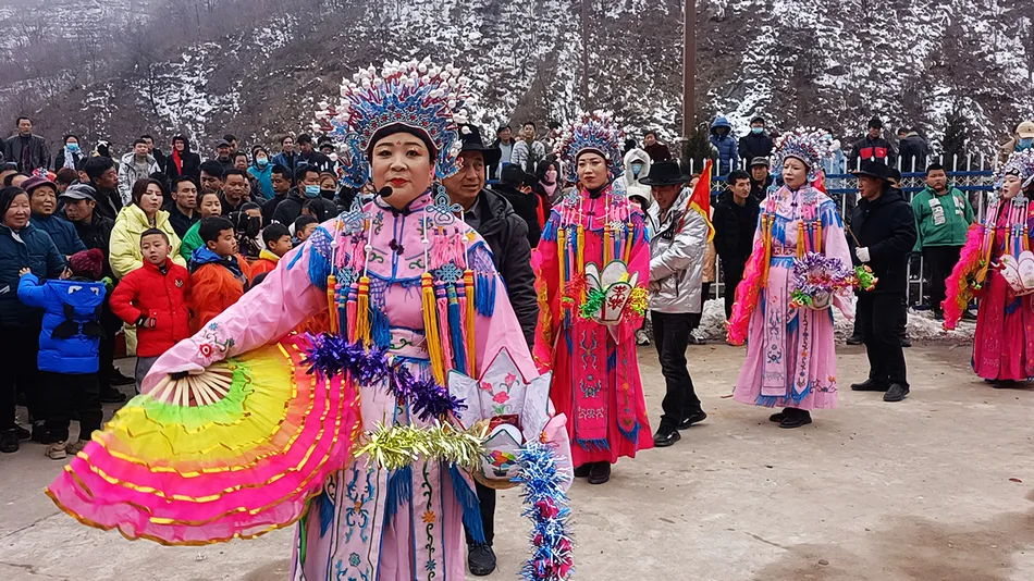 没有社火的过年，不叫过年！天水周家坪村民耍社火闹新春（组图）