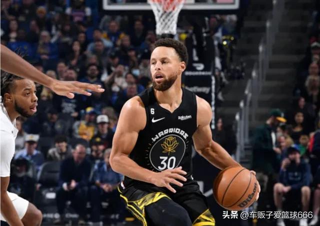 勇士骑士直播NBA（连场40+库里最后时刻连拿8分逆转锁胜局勇士106-101战胜骑士）