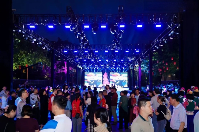 这场独属于惠安的产业时尚大秀，在泉州府文庙精彩上演