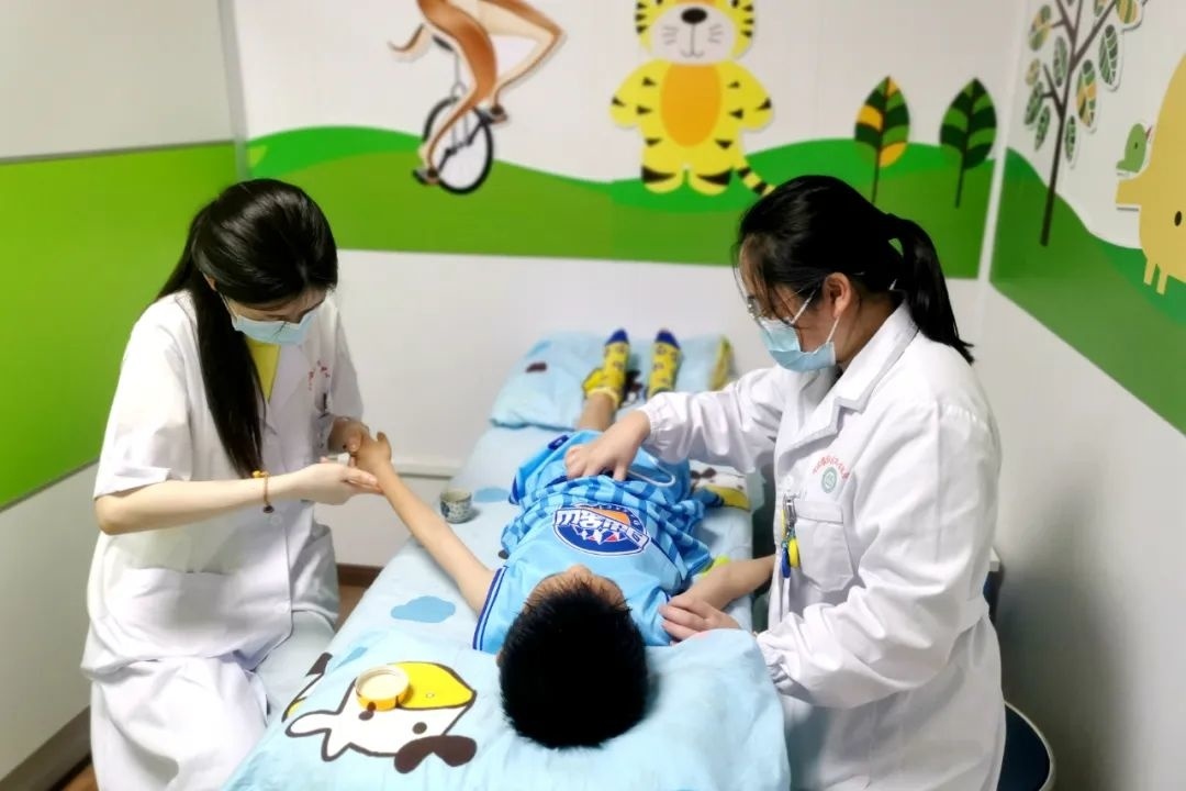 宝宝抗拒**吃药怎么办?快来试试这个治疗方法!