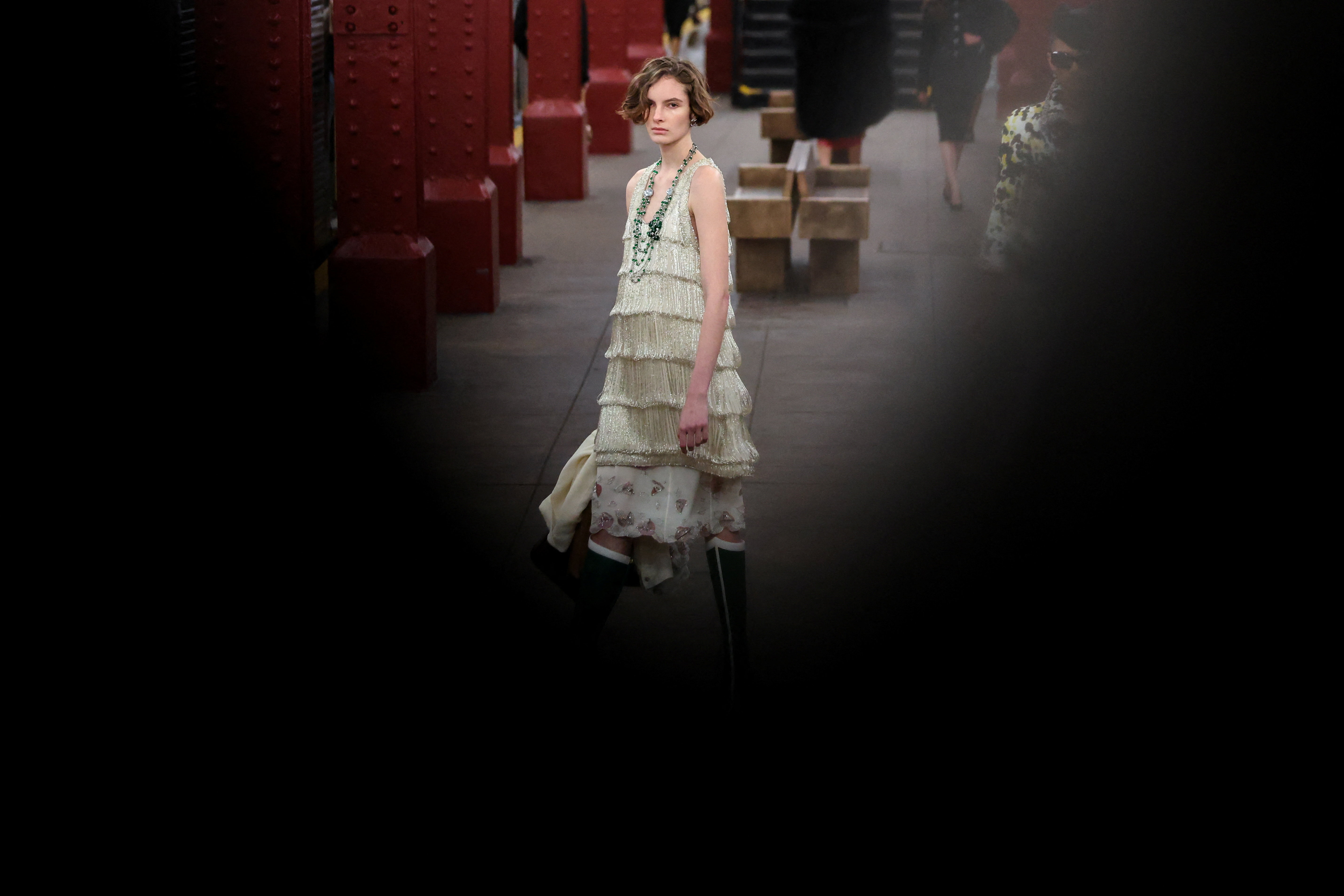 （外代二线）香奈儿2025/26高级手工坊系列时装秀(2)