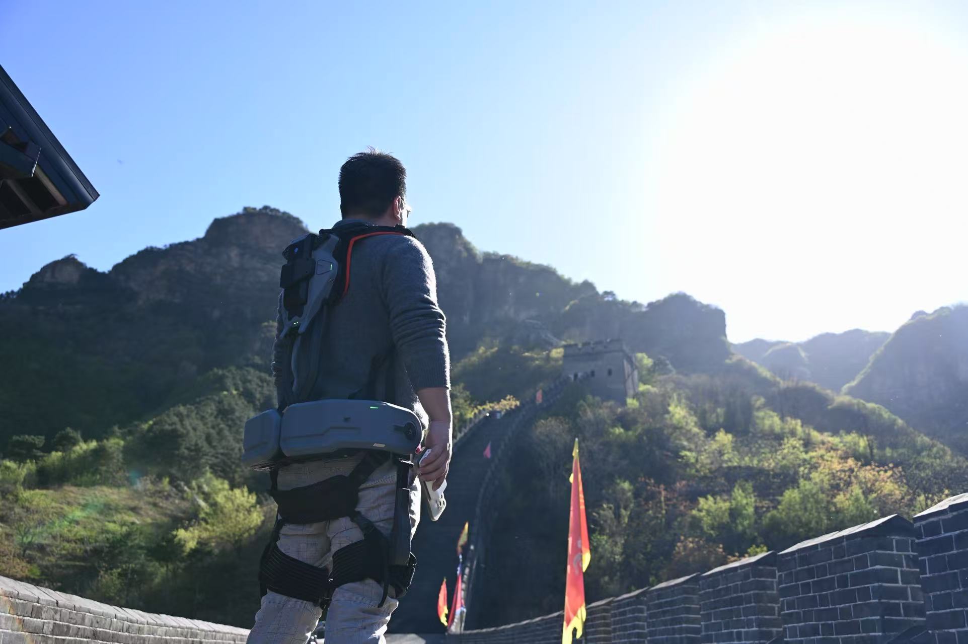 外骨骼机器人公司傲鲨智能连续完成两轮融资