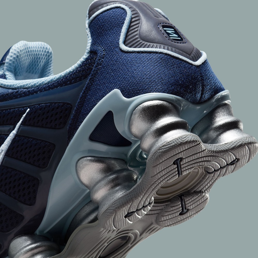 Nike 经典「气柱鞋」复刻回归！还是讨喜配色！