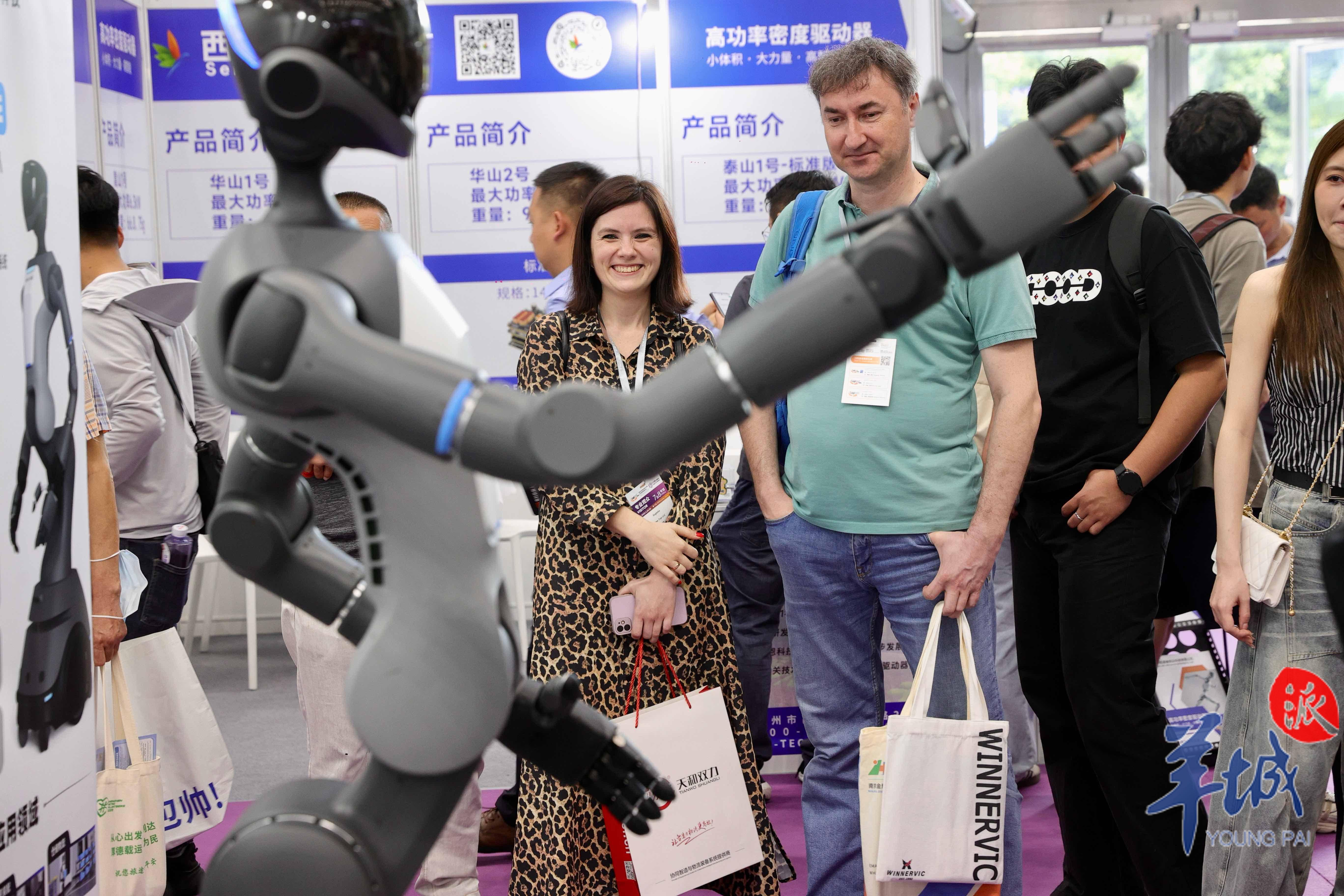 Shenzhen's robotics industry surpasses ¥200b in annual output