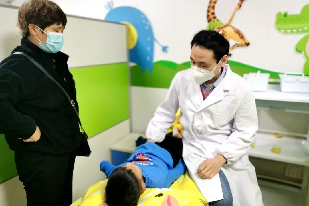 宝宝抗拒**吃药怎么办?快来试试这个治疗方法!