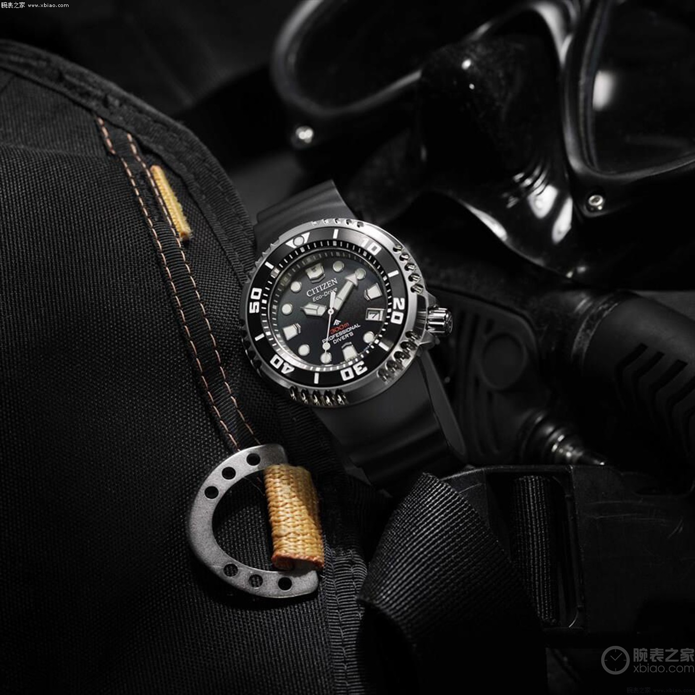 西铁城推出两款Promaster Eco-Drive Professional Diver 300米腕表