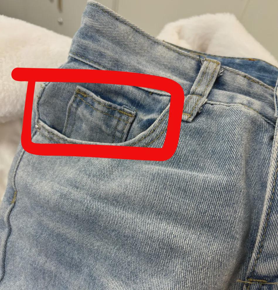 所以……牛仔裤上这个口袋到底有什么用啊！