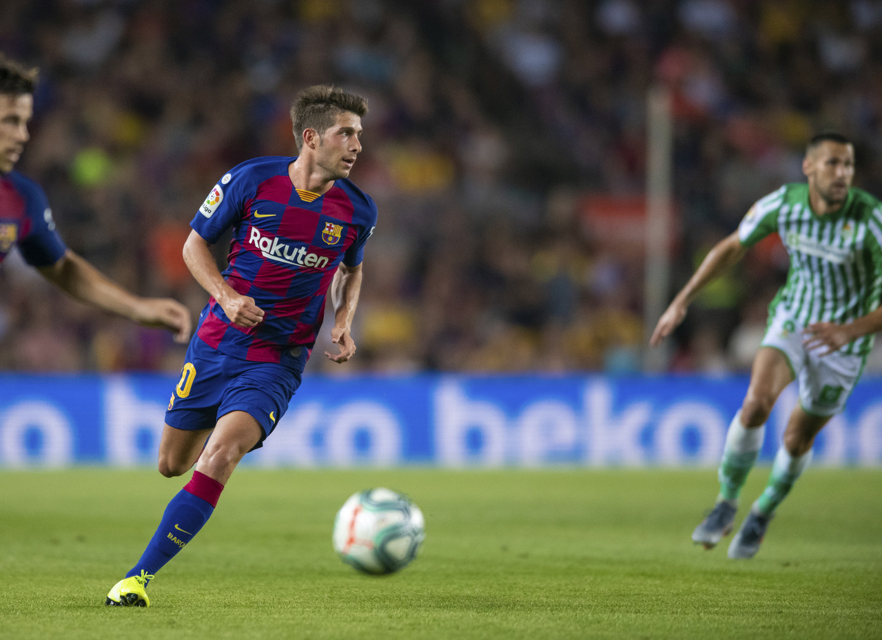 塞尔吉·罗贝托（记者：罗贝托拒绝了巴塞罗那的第一份续约报价）-趣拿体育