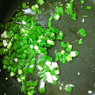 蒜蓉淸蒸大龙虾怎么做（蒜蓉粉丝蒸波士顿龙虾教程）
