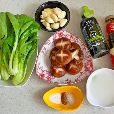 青菜炒香菇,青菜炒香菇的做法