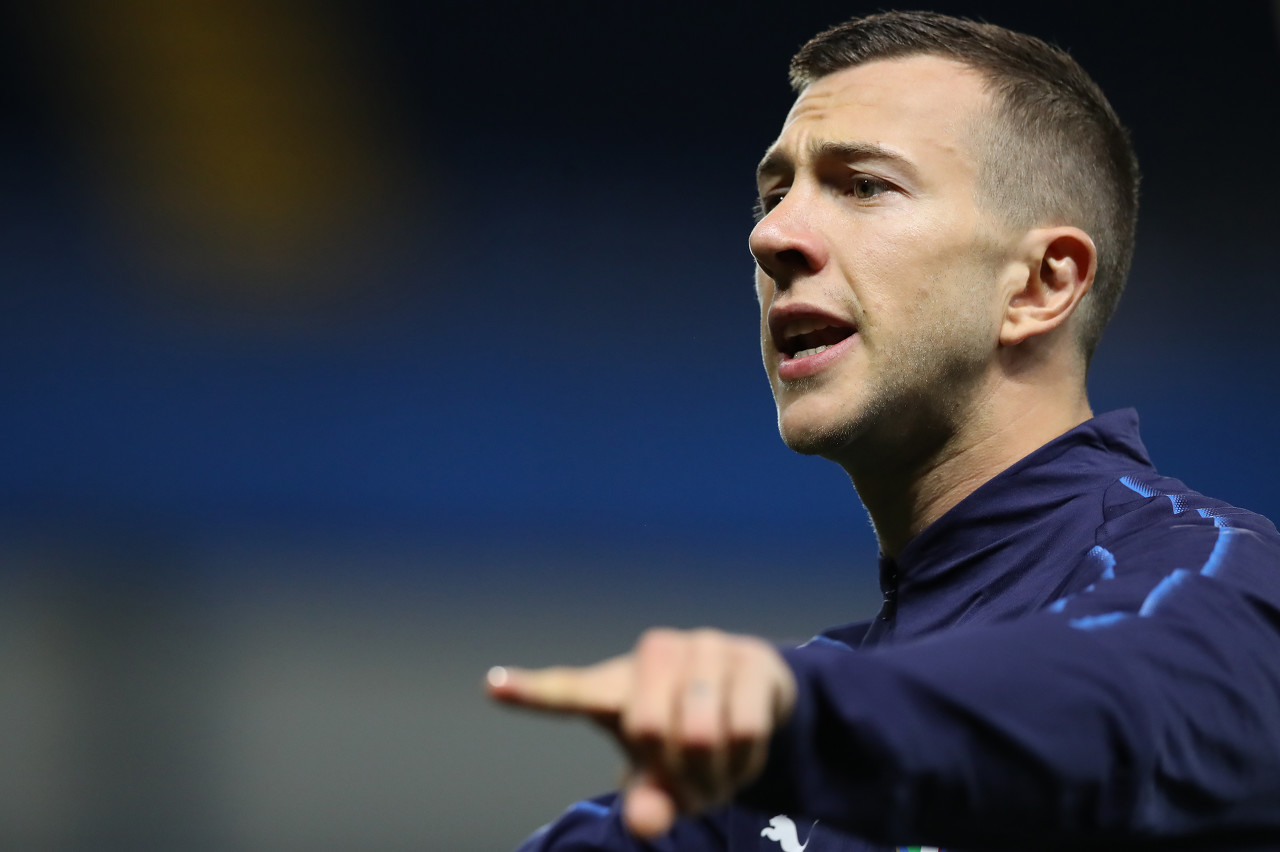 续约成功会请全队吃饭（贝纳德斯基：我想留在尤文，如果续约会请全队吃完饭）