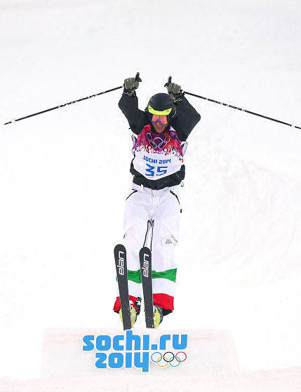 奥运会的五环旗都有哪些（温故冬奥｜冬奥开启五环标志入会徽历史）