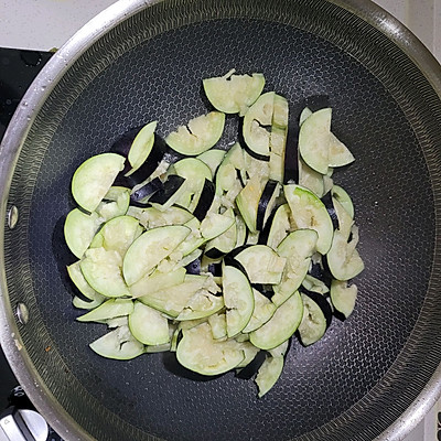 燒茄子的家常做法,燒茄子的家常做法步驟圖片