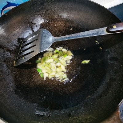 青椒炒肉的做法,青椒炒肉的做法步驟