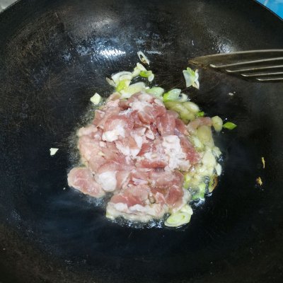 青椒炒肉的做法,青椒炒肉的做法步驟