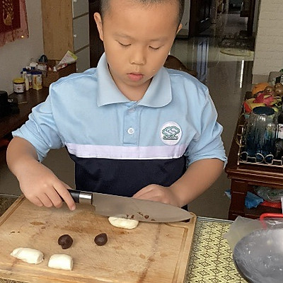 酥红豆的做法（10个步骤做出好吃的酥红豆）