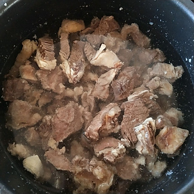 牛肉燉柿子,