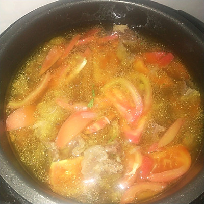 牛肉燉柿子,