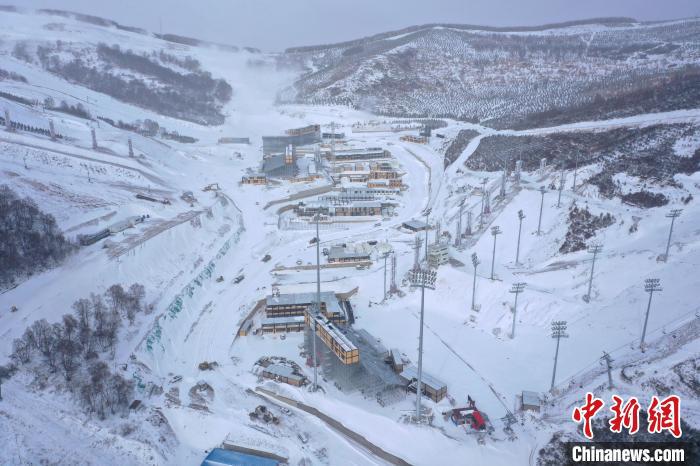 单板滑雪与冲浪的区别（滑雪竞技项目原来和冲浪有关？）