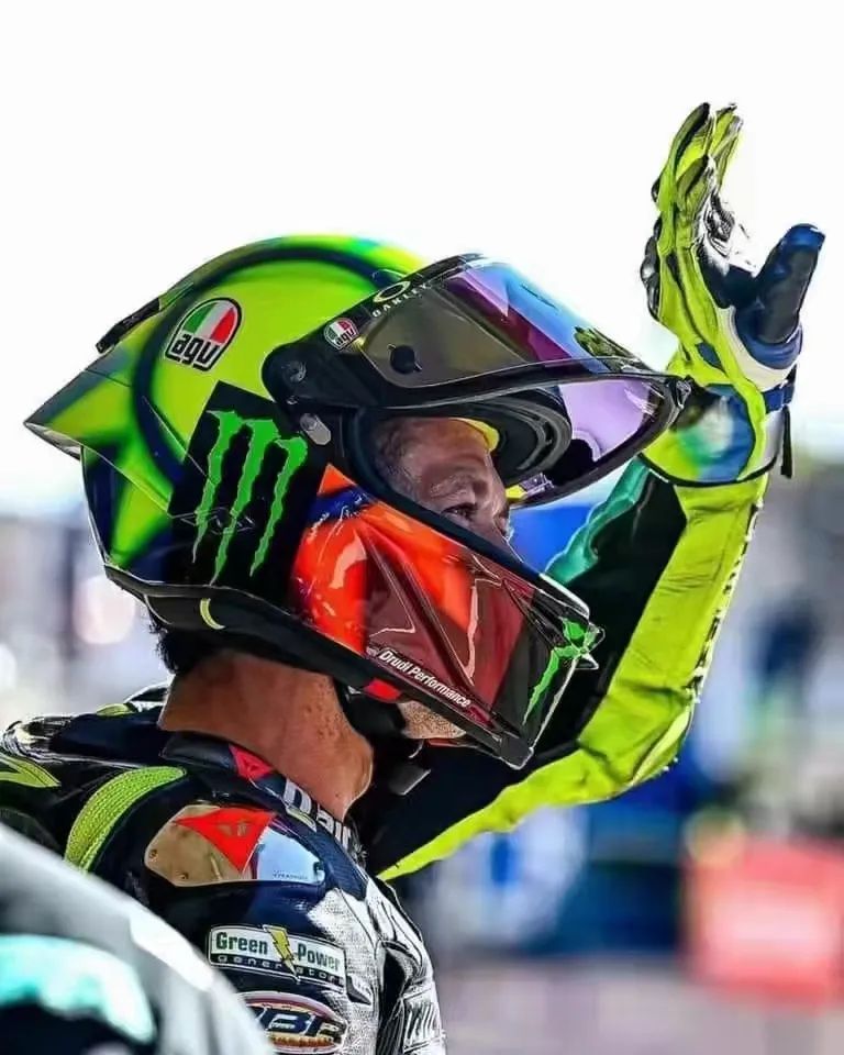 罗西去世意大利罗西去世