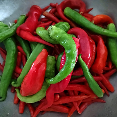 剁辣椒的做法,剁辣椒的做法 最正宗的做法