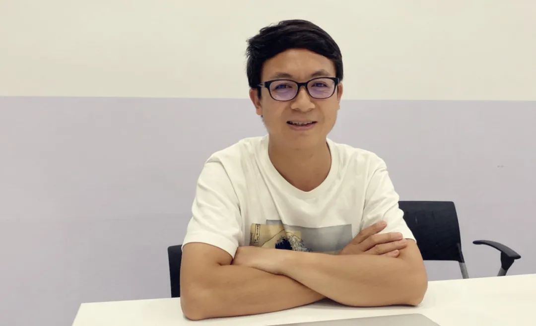 一个包裹背后的爱与智能
